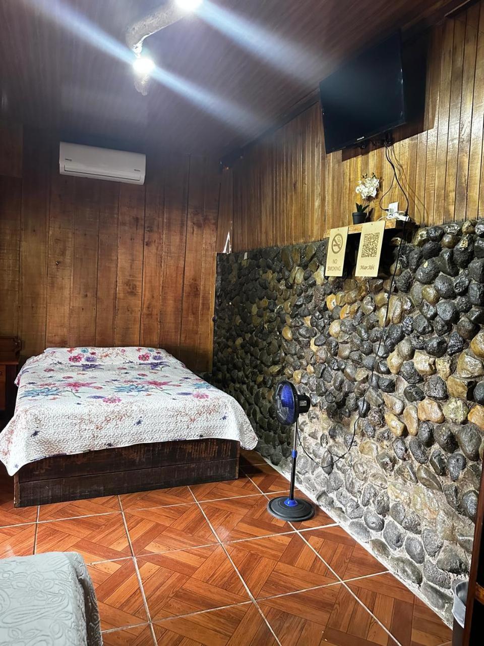Hostel Rustico Marabi Tárcoles 외부 사진