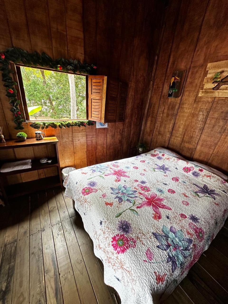Hostel Rustico Marabi Tárcoles 외부 사진